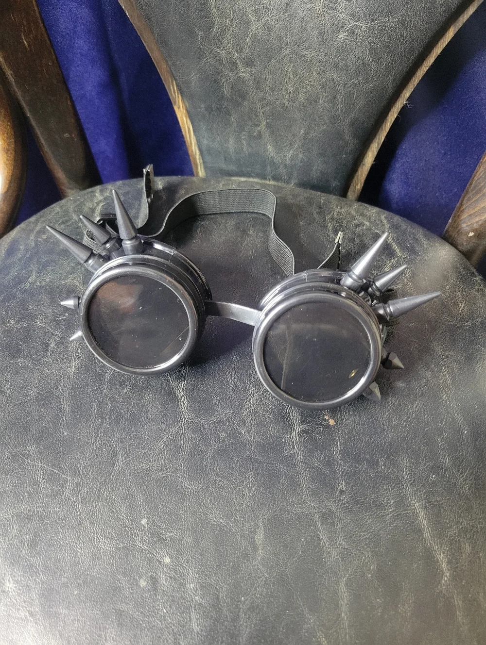 Grunge Black Spiked Steampunk Rave Cosplay Goggles